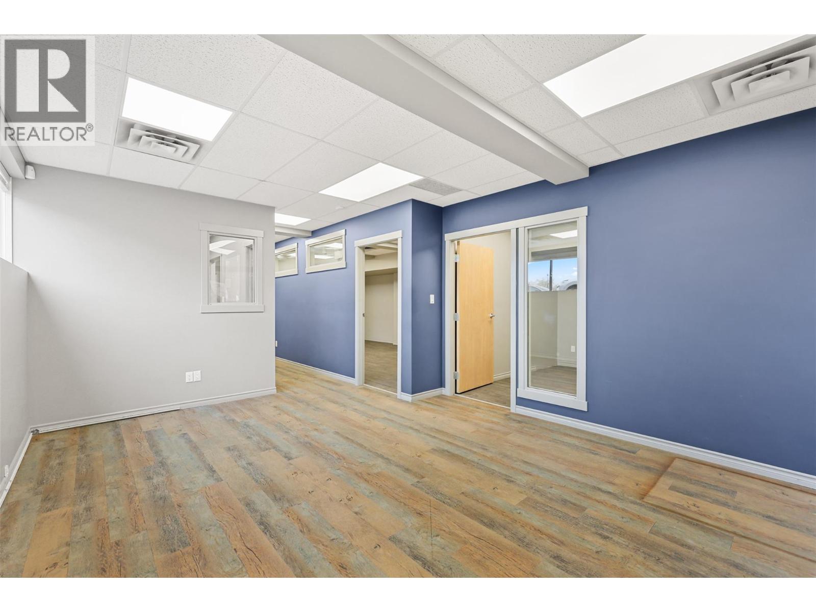 921 Laval Crescent Unit# C, Kamloops, British Columbia  V2C 5P4 - Photo 4 - 10369476