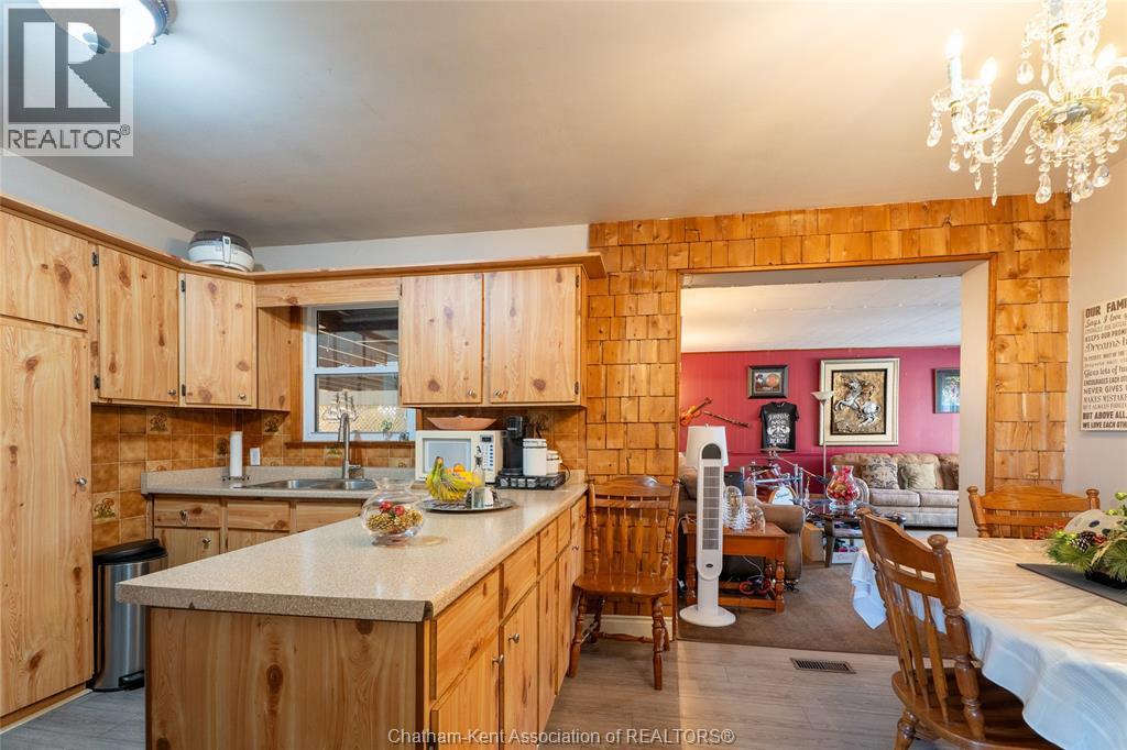27 Hillcrest Avenue, Chatham, Ontario  N7M 4E9 - Photo 11 - 25029295