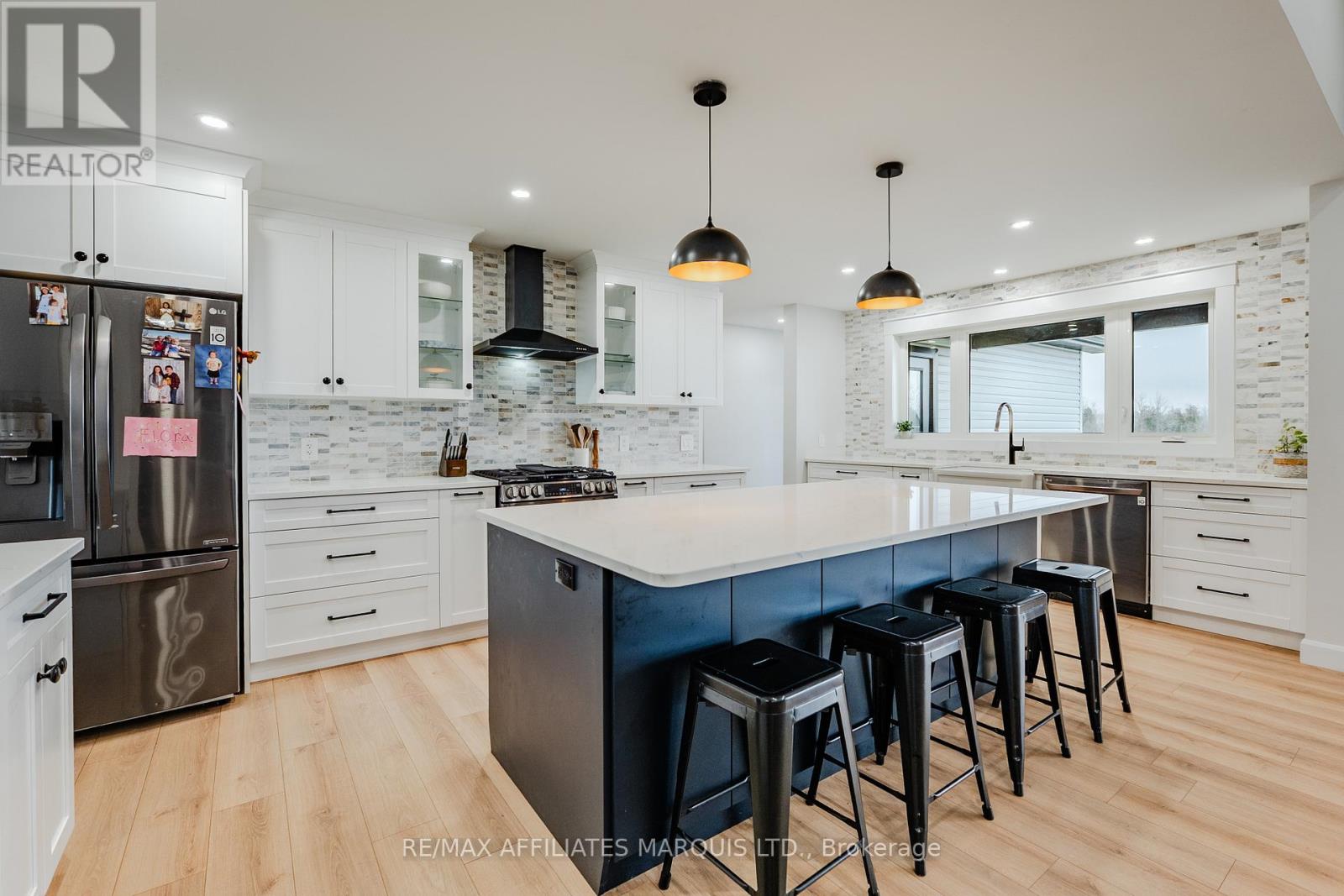 2 Meadow Lane, South Stormont, Ontario  K0C 1R0 - Photo 15 - X12564308