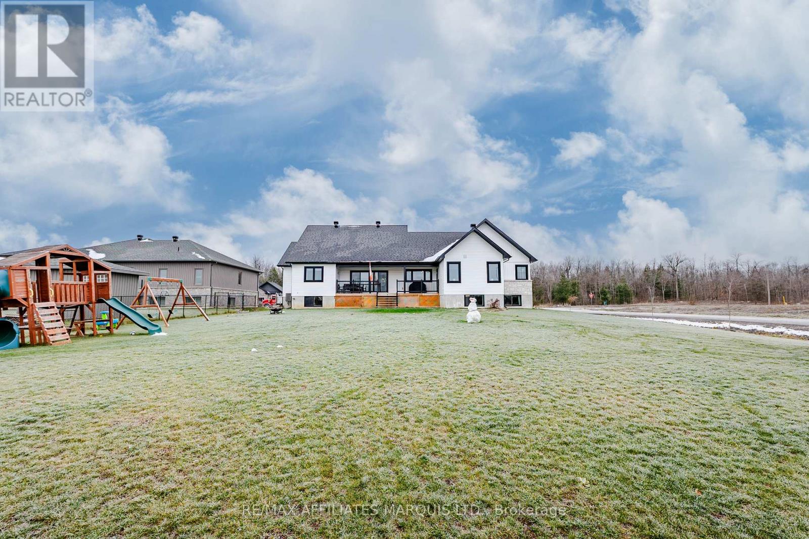2 Meadow Lane, South Stormont, Ontario  K0C 1R0 - Photo 47 - X12564308