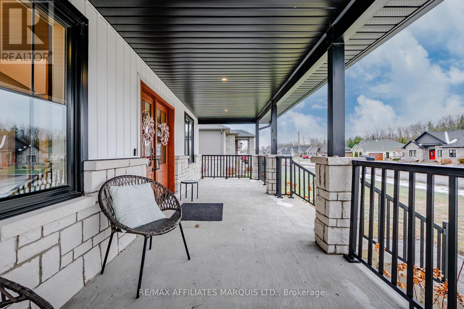 2 Meadow Lane, South Stormont, Ontario  K0C 1R0 - Photo 6 - X12564308