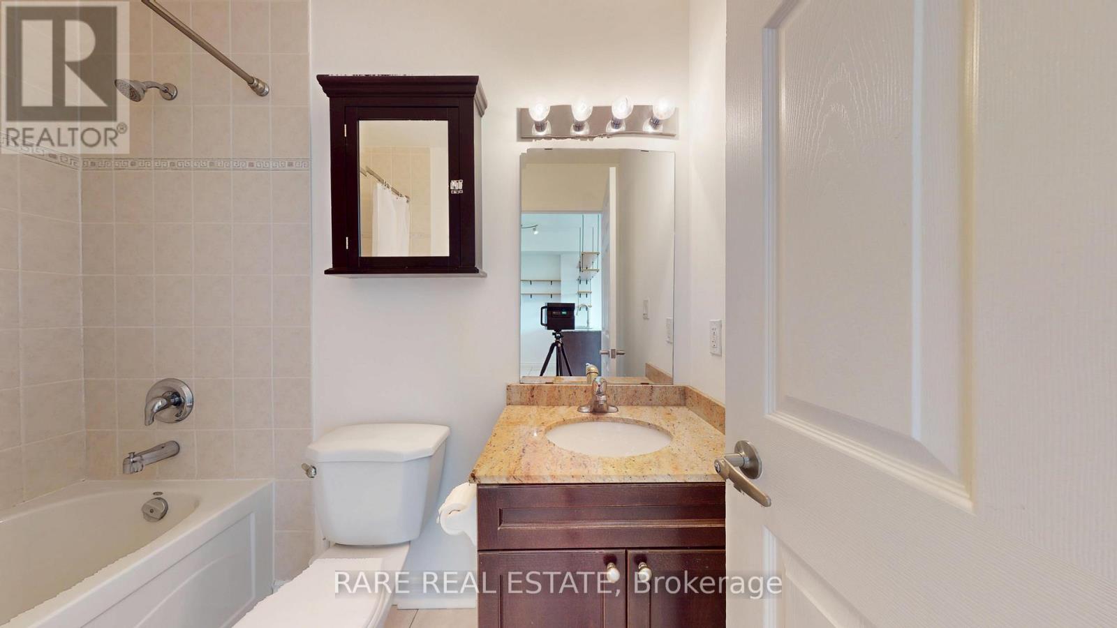 610 - 11 Christie Street, Toronto, Ontario  M6G 4C3 - Photo 11 - C12564324