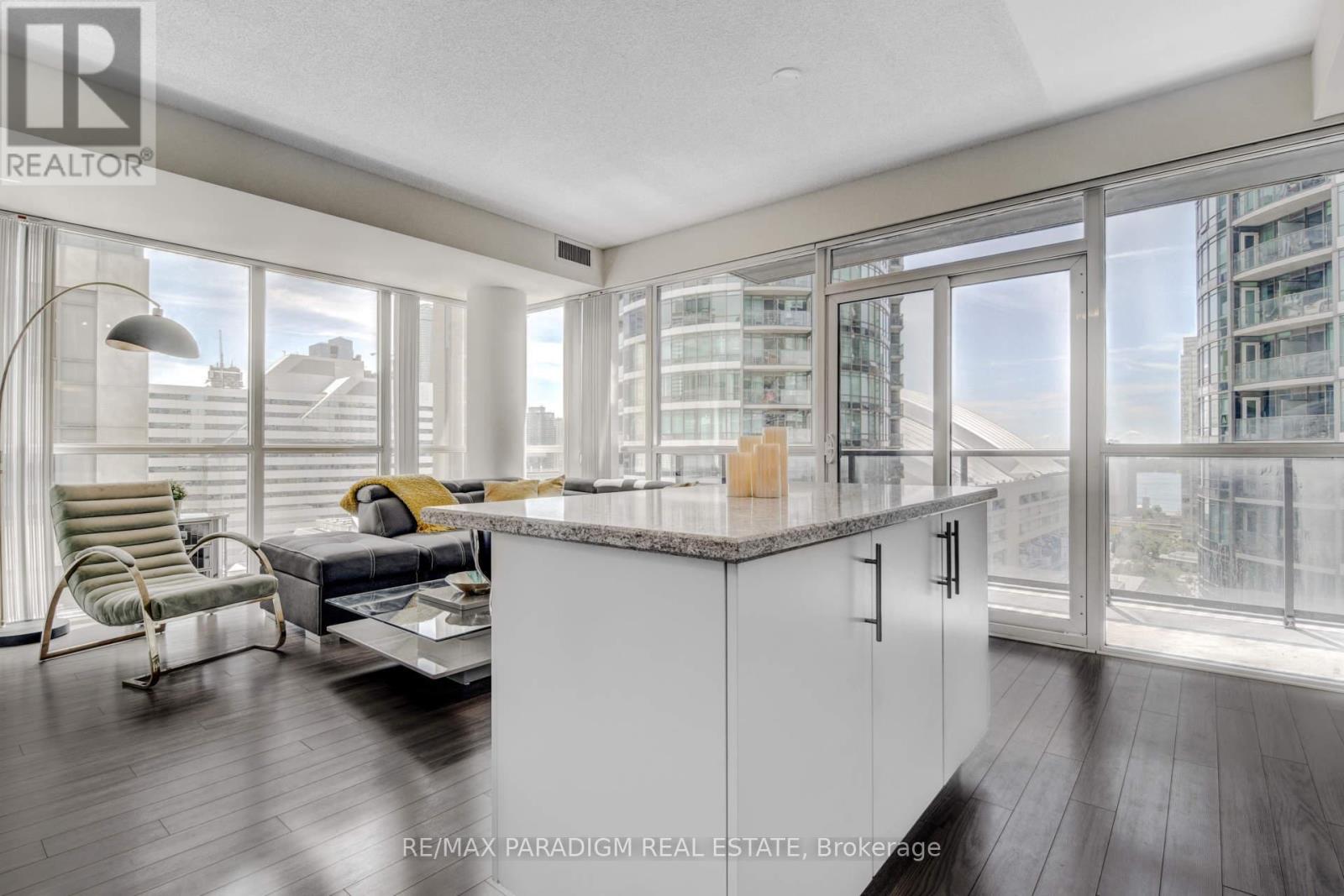 1702 - 352 Front Street W, Toronto, Ontario  M5V 1B5 - Photo 13 - C12564356