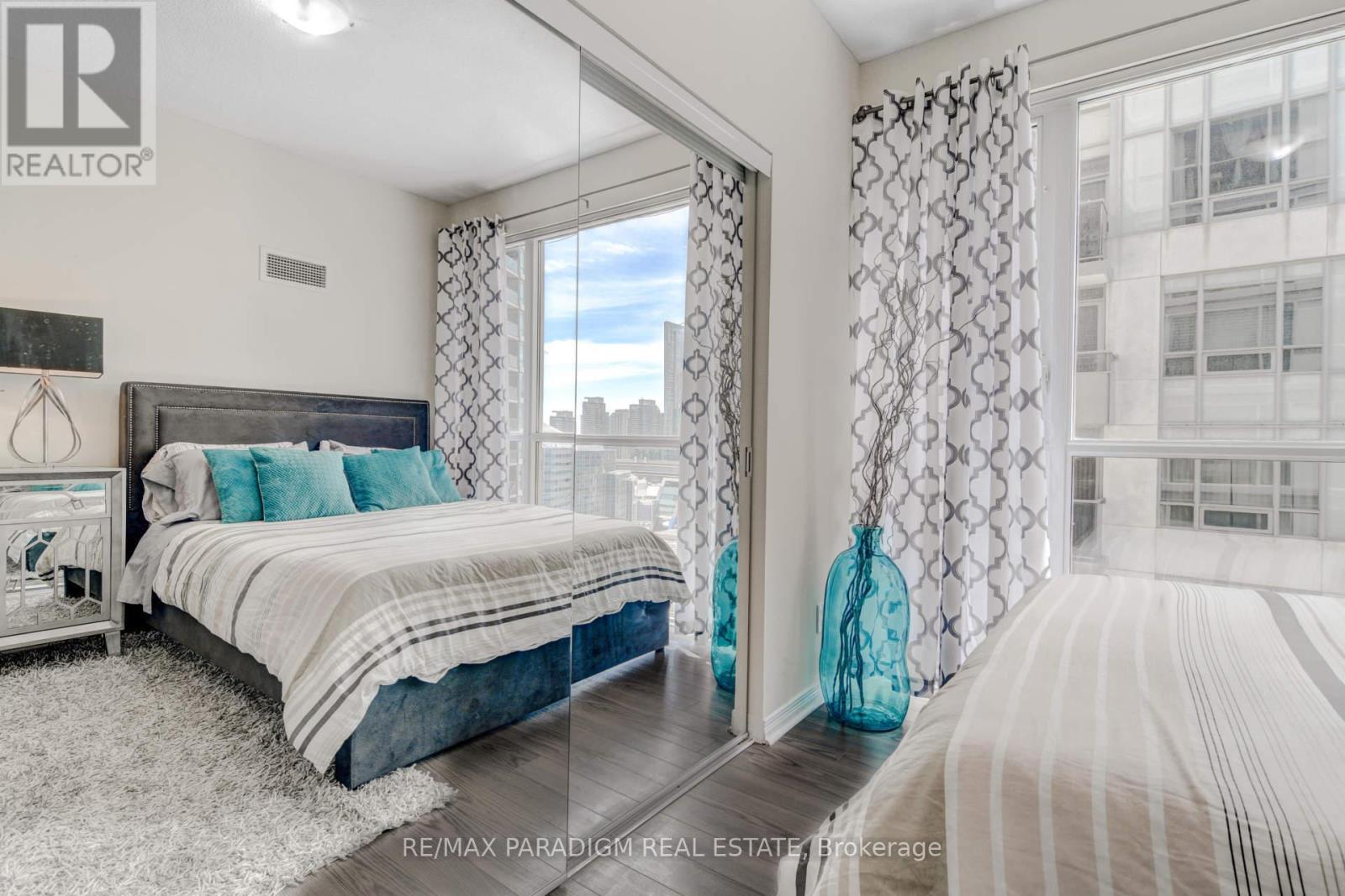 1702 - 352 Front Street W, Toronto, Ontario  M5V 1B5 - Photo 18 - C12564356