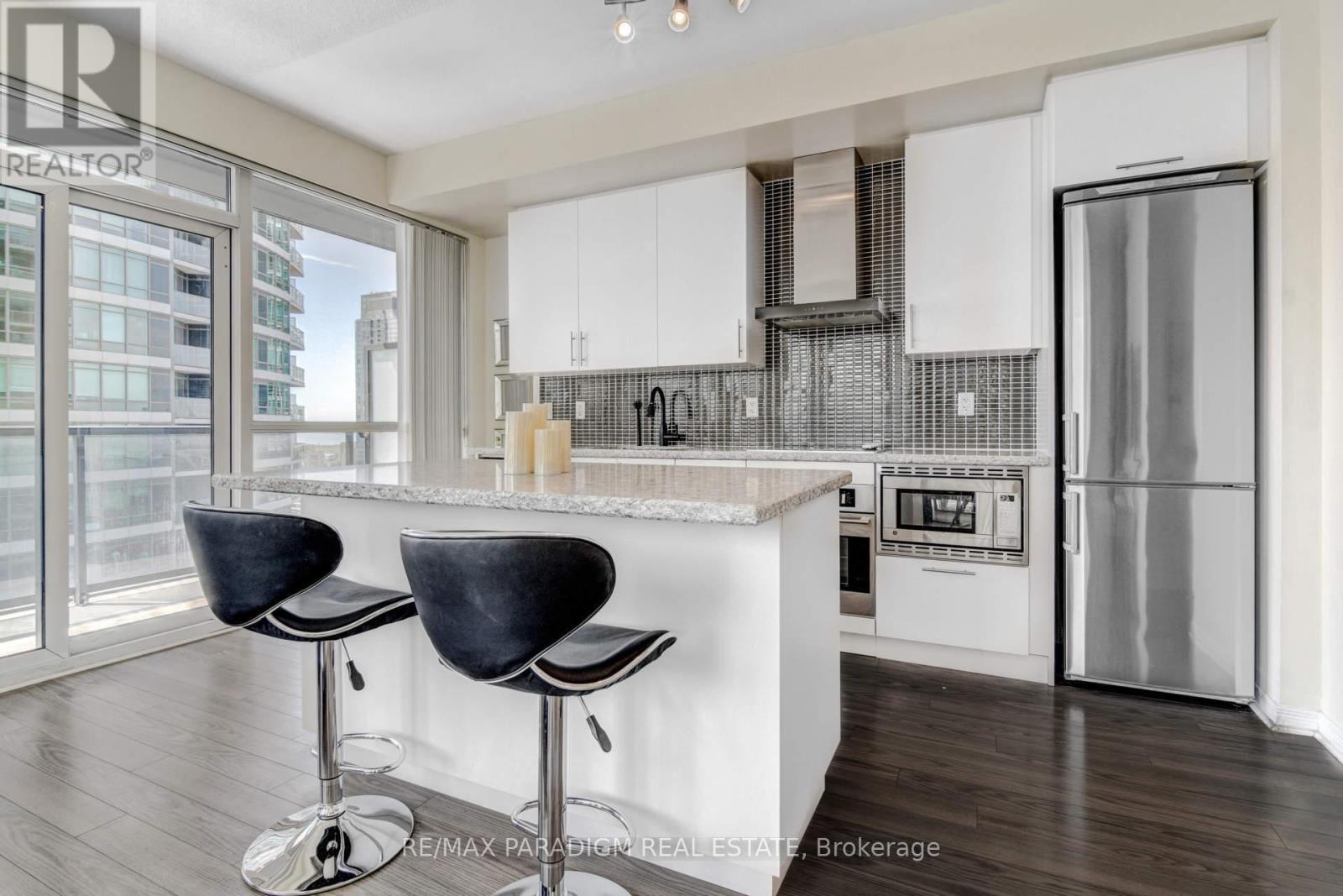 1702 - 352 Front Street W, Toronto, Ontario  M5V 1B5 - Photo 9 - C12564356