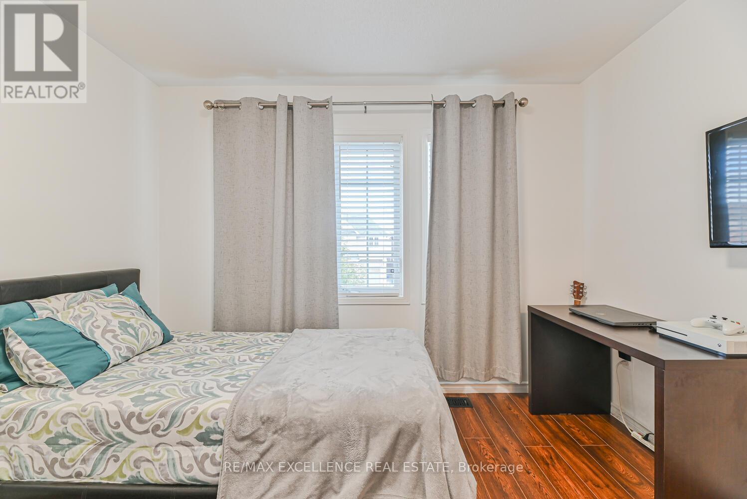 46 Lloydminster Avenue, Ajax, Ontario  L1Z 0N8 - Photo 21 - E12563918