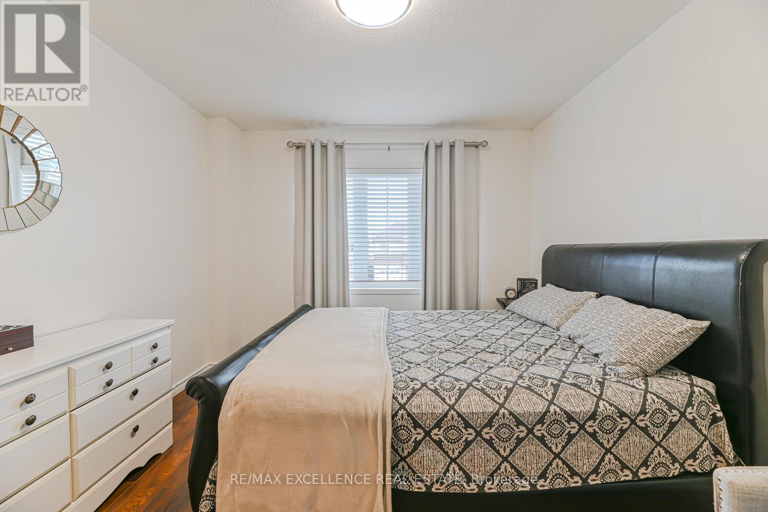 46 Lloydminster Avenue, Ajax, Ontario  L1Z 0N8 - Photo 25 - E12563918