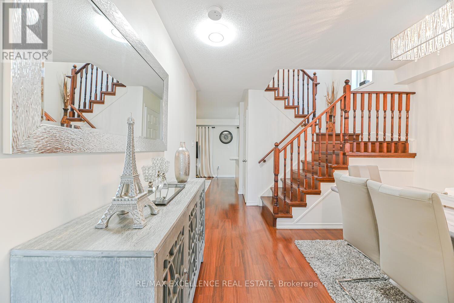 46 Lloydminster Avenue, Ajax, Ontario  L1Z 0N8 - Photo 6 - E12563918