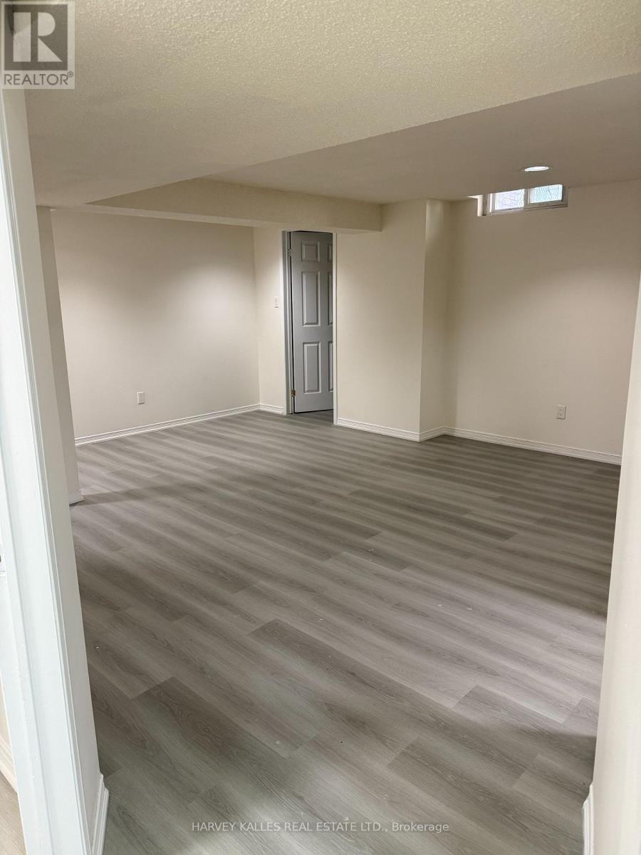 62 Dersingham Crescent, Markham, Ontario  L3T 4E8 - Photo 17 - N12562662