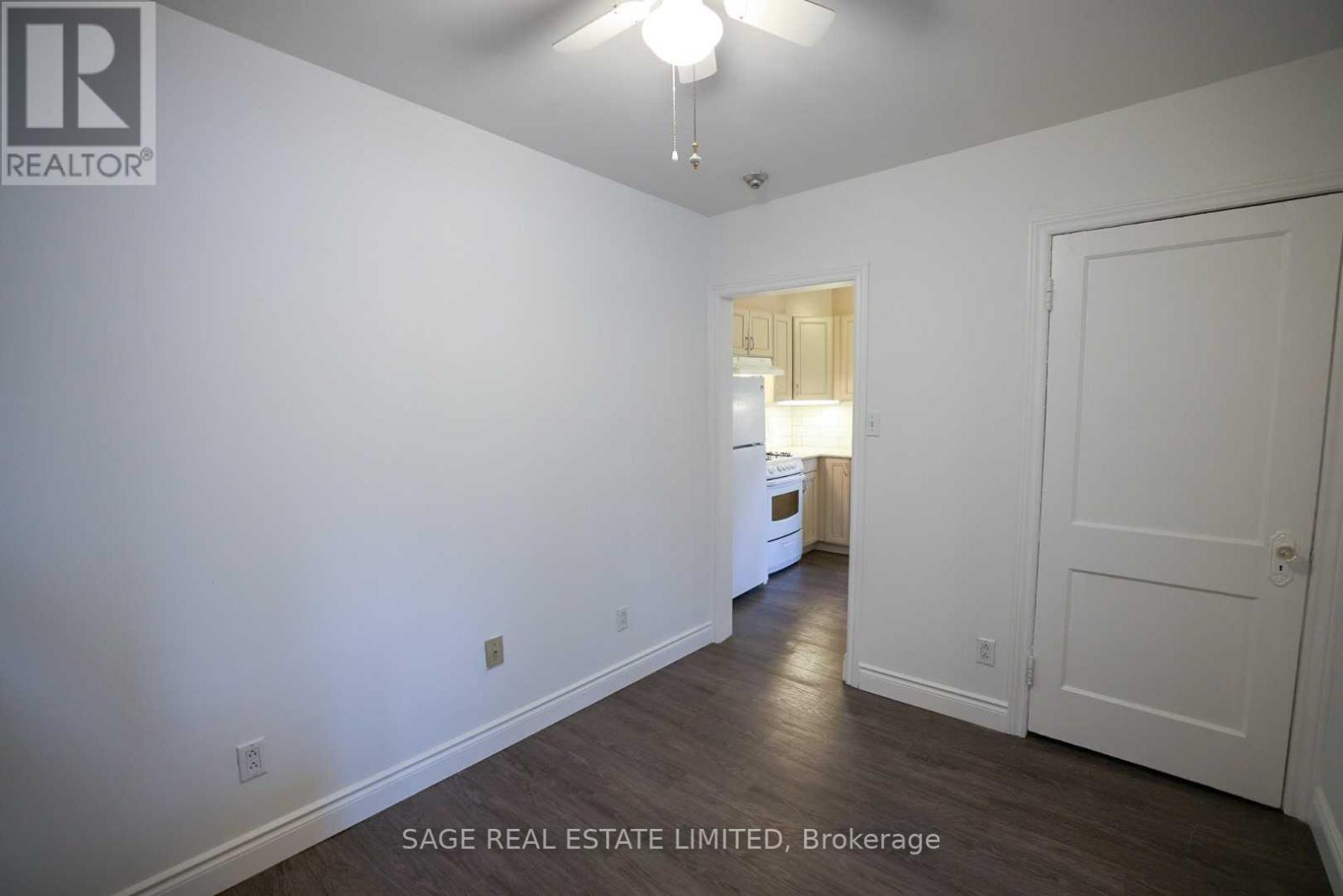 1b - 8 Brookmount Road, Toronto, Ontario  M4L 3N1 - Photo 5 - E12564270