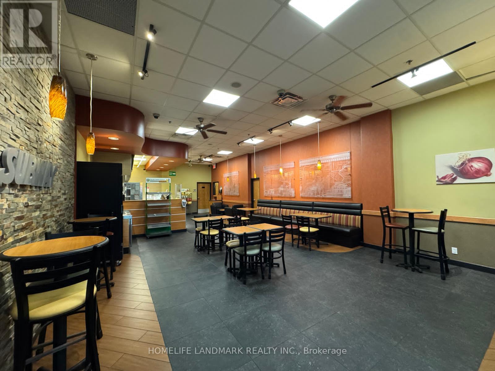 B - 917 Bay Street, Toronto, Ontario  M5S 3L6 - Photo 3 - C12551482