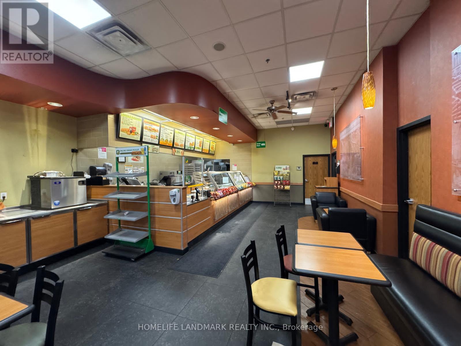 B - 917 Bay Street, Toronto, Ontario  M5S 3L6 - Photo 4 - C12551482