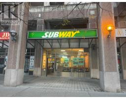 B - 917 BAY STREET, Toronto, Ontario