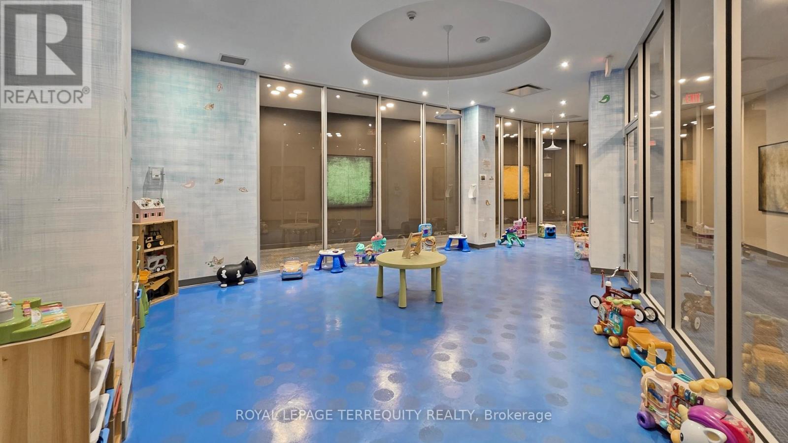 401 - 2240 Lake Shore Boulevard W, Toronto, Ontario  M8V 0B1 - Photo 32 - W12481196