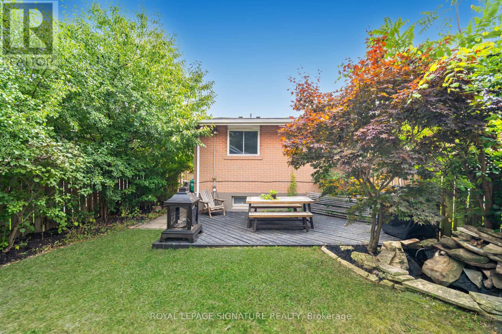 2431 Padstow Crescent, Mississauga, Ontario  L5J 2G2 - Photo 33 - W12562742