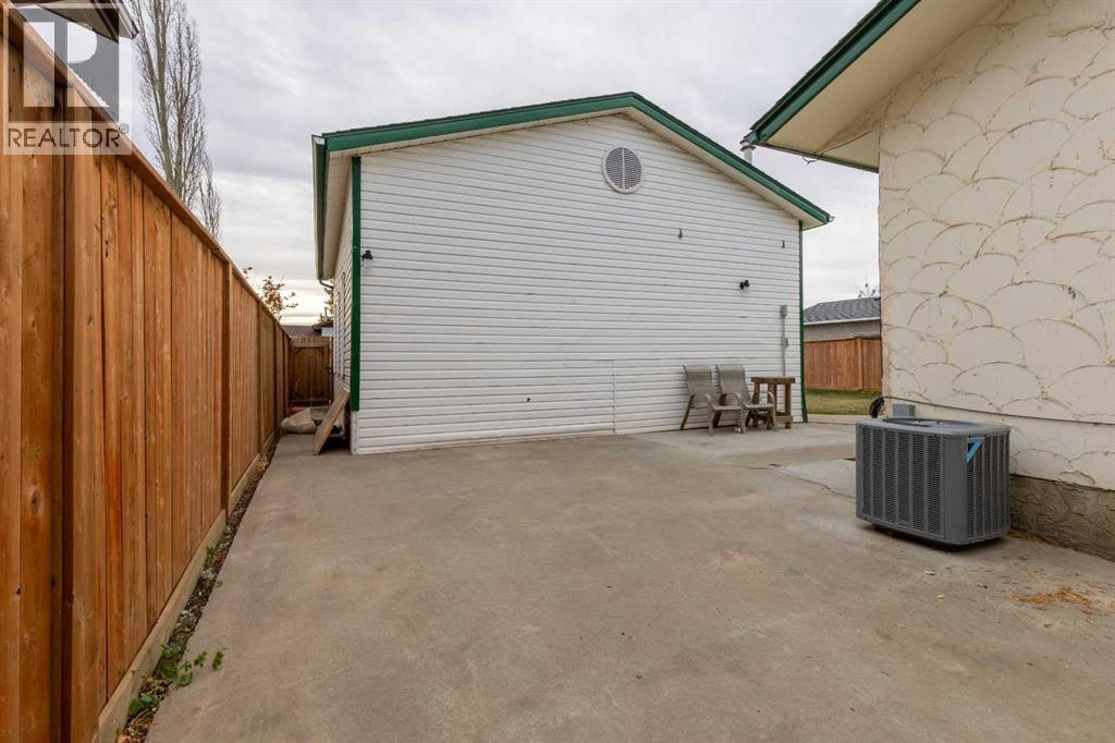1001 19a Avenue, Coaldale, Alberta  T1M 1A7 - Photo 39 - A2269640
