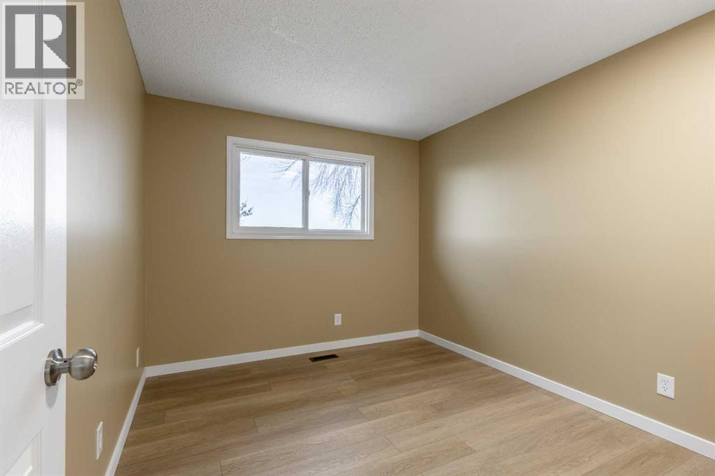 1001 19a Avenue, Coaldale, Alberta  T1M 1A7 - Photo 19 - A2269640