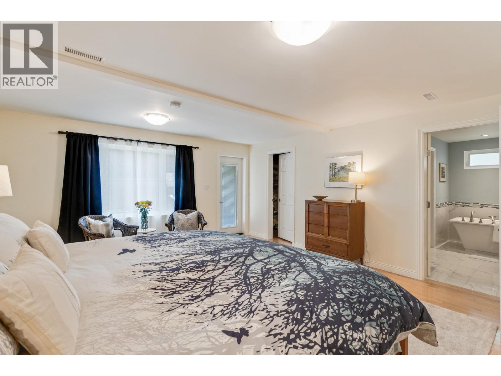 11300 Galleon Court, Richmond, British Columbia  V7E 4L3 - Photo 17 - R3064394