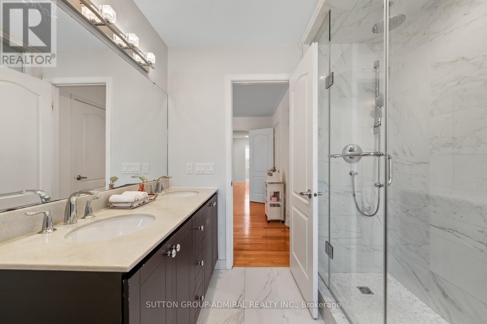 125 Thornway Avenue, Vaughan, Ontario  L4J 7Z3 - Photo 25 - N12564262