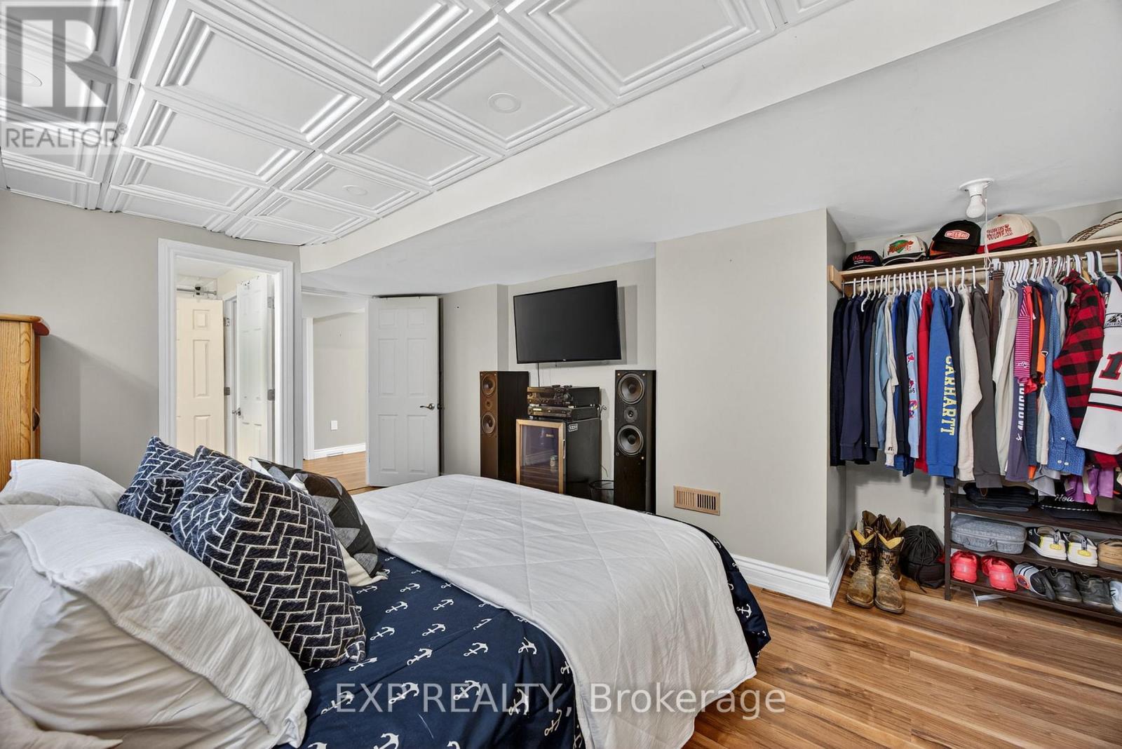 27 Fontaine Drive, Georgina, Ontario  L4P 3N9 - Photo 39 - N12564264