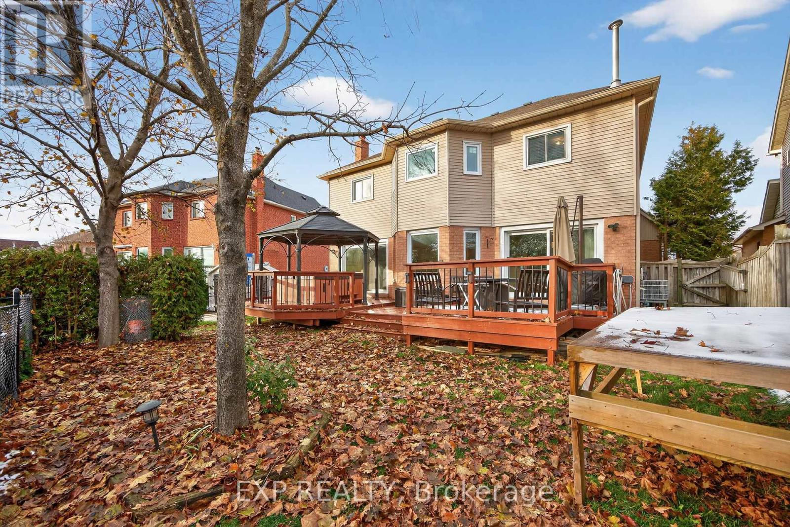 27 Fontaine Drive, Georgina, Ontario  L4P 3N9 - Photo 46 - N12564264