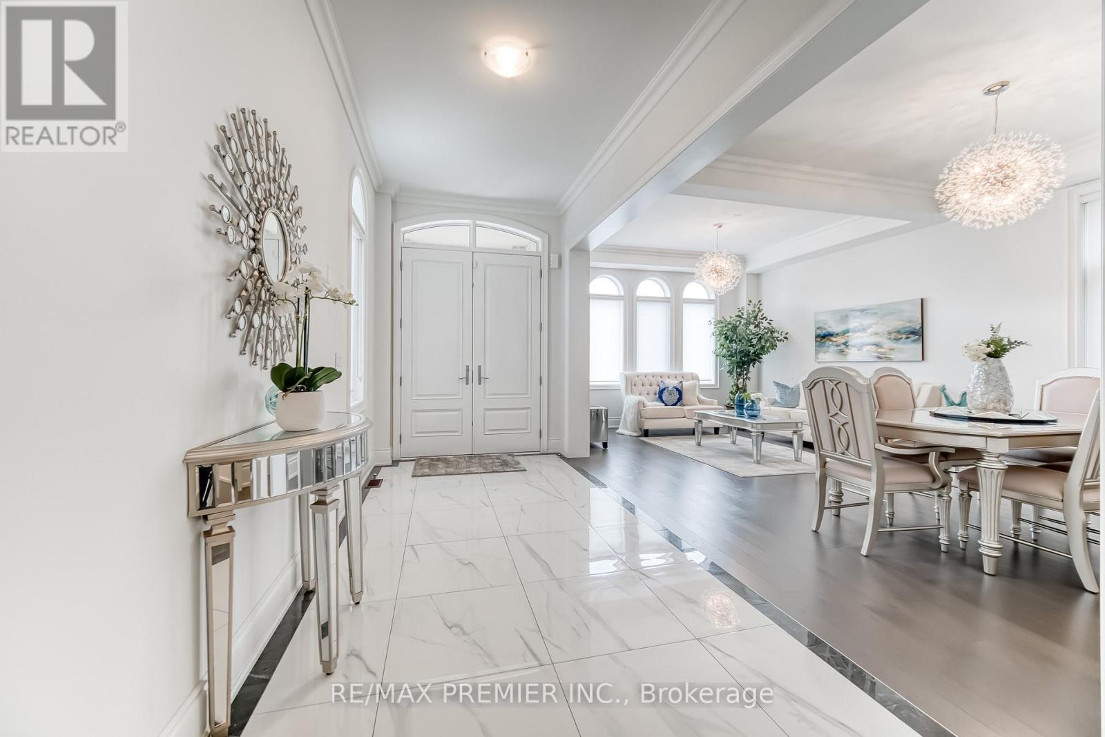 101 Appleyard Avenue, Vaughan, Ontario  L4H 4N3 - Photo 4 - N12564274