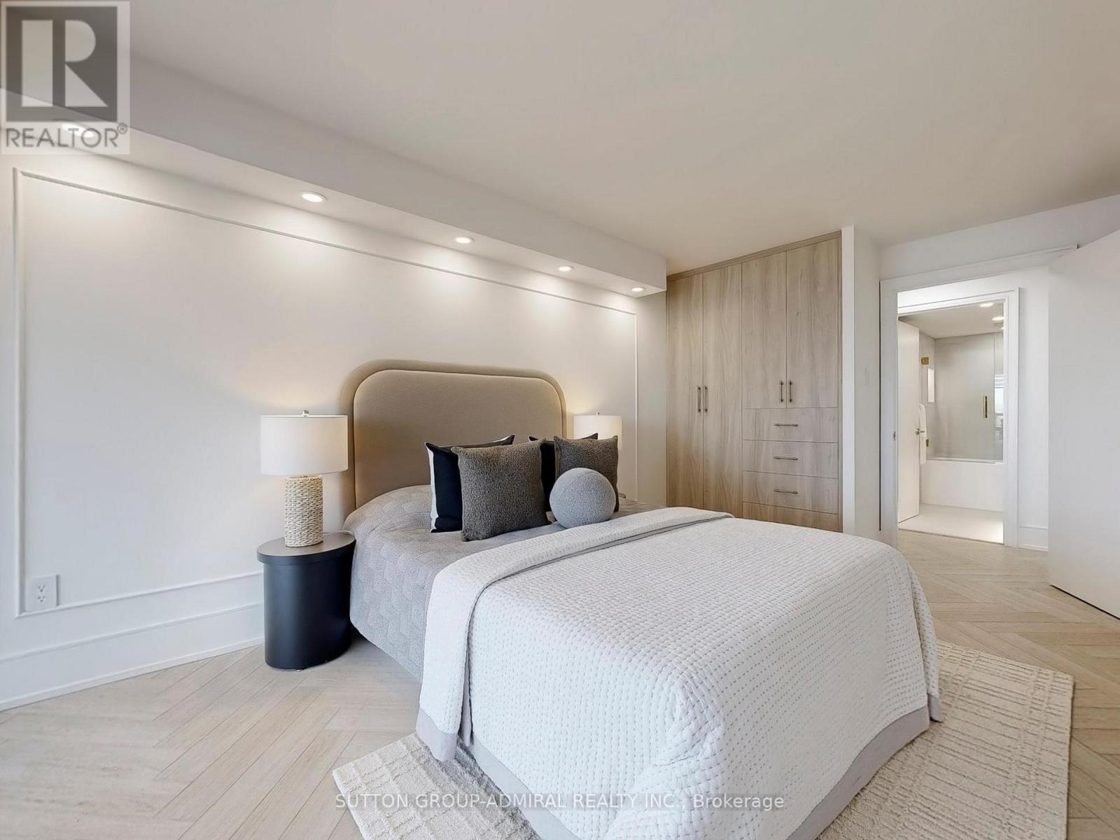 704 - 1 Clark Avenue W, Vaughan, Ontario  L4J 7Y6 - Photo 32 - N12564318