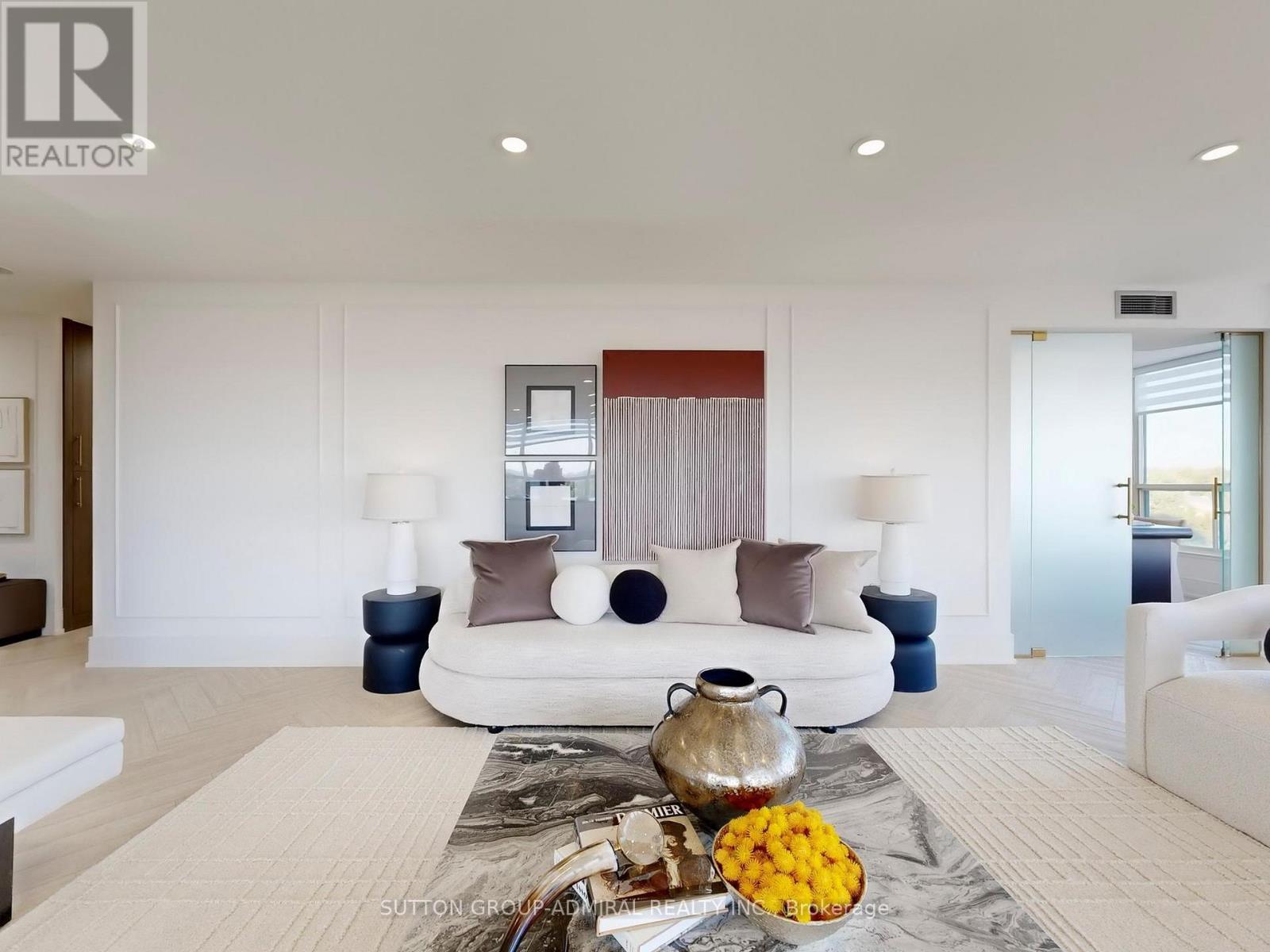 704 - 1 Clark Avenue W, Vaughan, Ontario  L4J 7Y6 - Photo 9 - N12564318