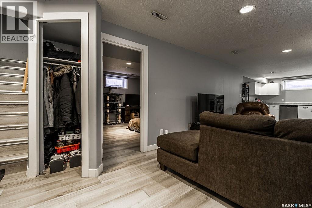 124 Mcmaster Crescent, Saskatoon, Saskatchewan  S7H 4E2 - Photo 17 - SK024458