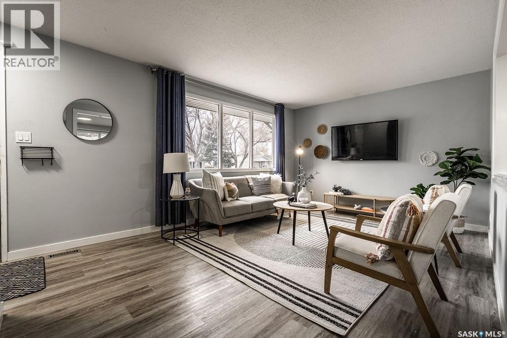 124 Mcmaster Crescent, Saskatoon, Saskatchewan  S7H 4E2 - Photo 5 - SK024458