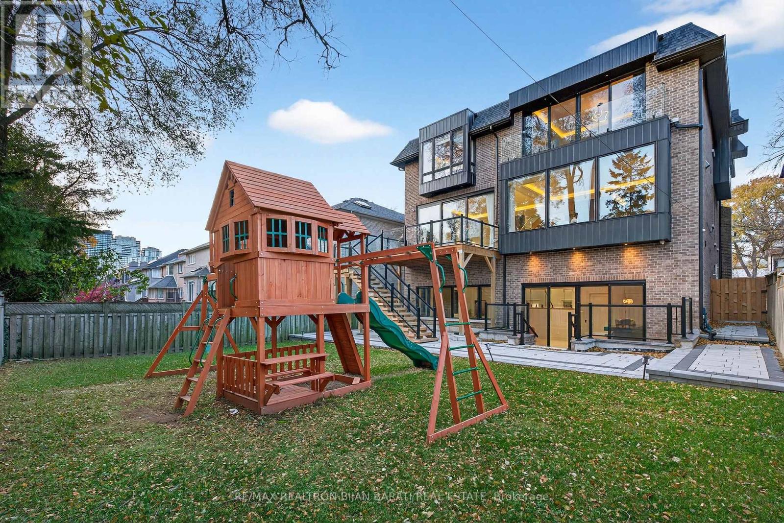 135 Alfred Avenue, Toronto, Ontario  M2N 3J1 - Photo 48 - C12564020