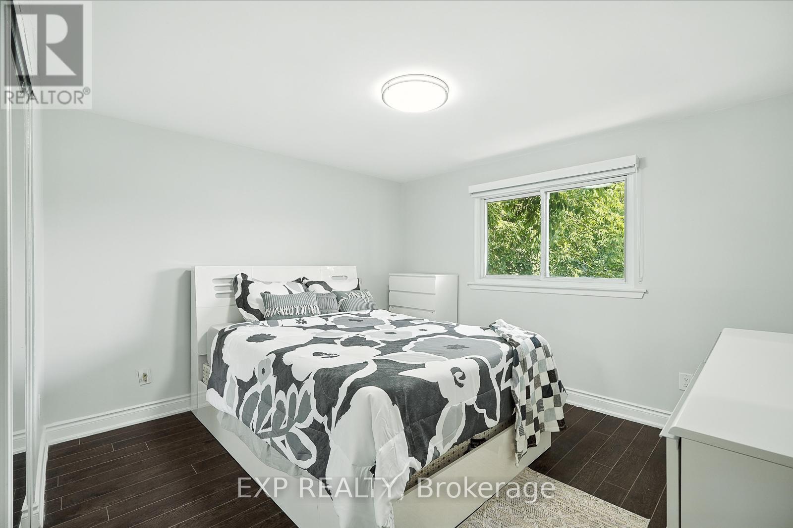 387 Archdekin Drive, Brampton, Ontario  L6V 3E9 - Photo 17 - W12564292