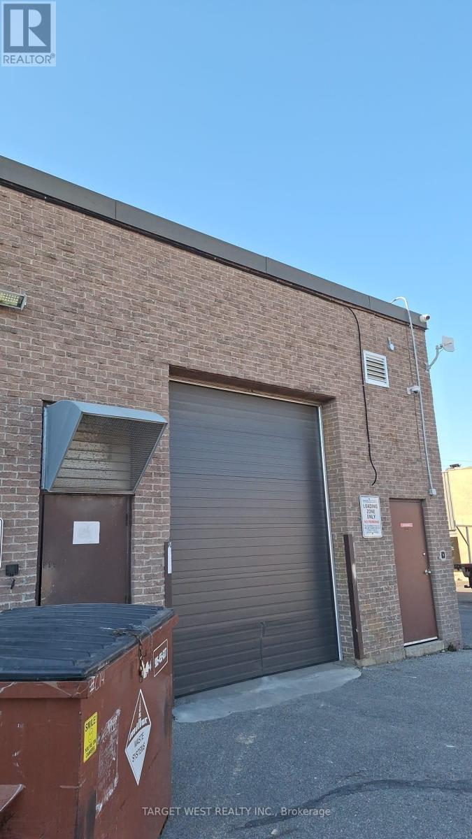 C1 - 7171 Torbram Road, Mississauga, Ontario  L4T 3W4 - Photo 5 - W12564312