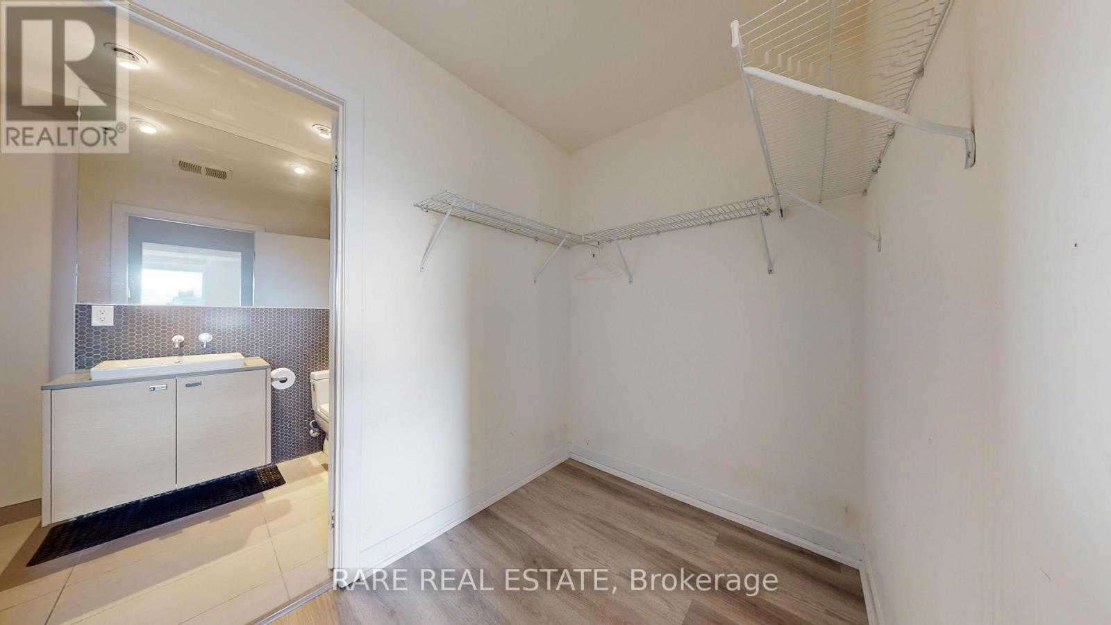 501 - 51 Lady Bank Road, Toronto, Ontario  M8Z 0C9 - Photo 14 - W12564322