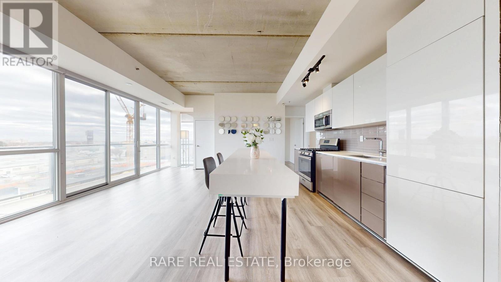 501 - 51 Lady Bank Road, Toronto, Ontario  M8Z 0C9 - Photo 3 - W12564322