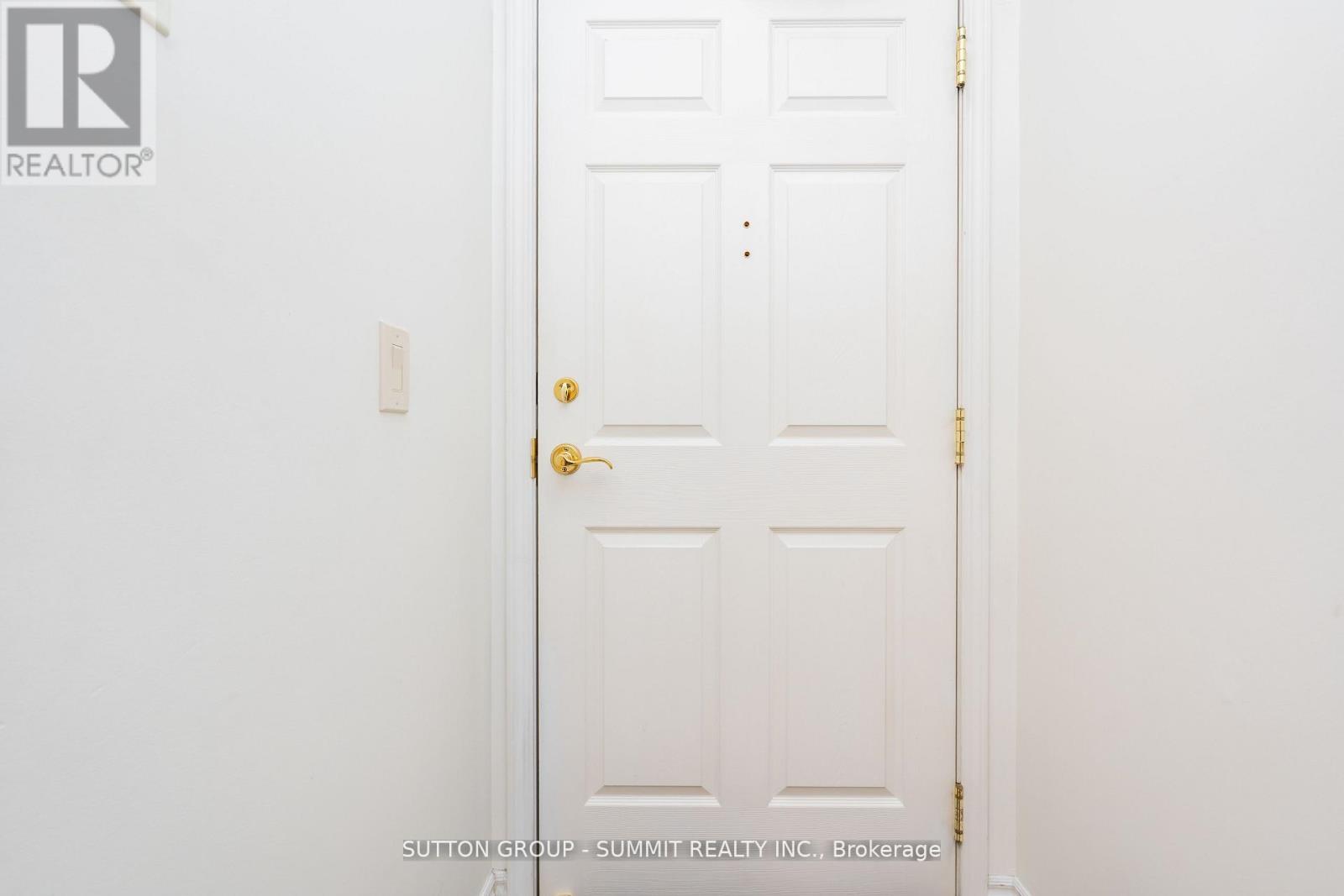 107 - 350 Princess Royal Drive, Mississauga, Ontario  L5B 4N1 - Photo 12 - W12564336