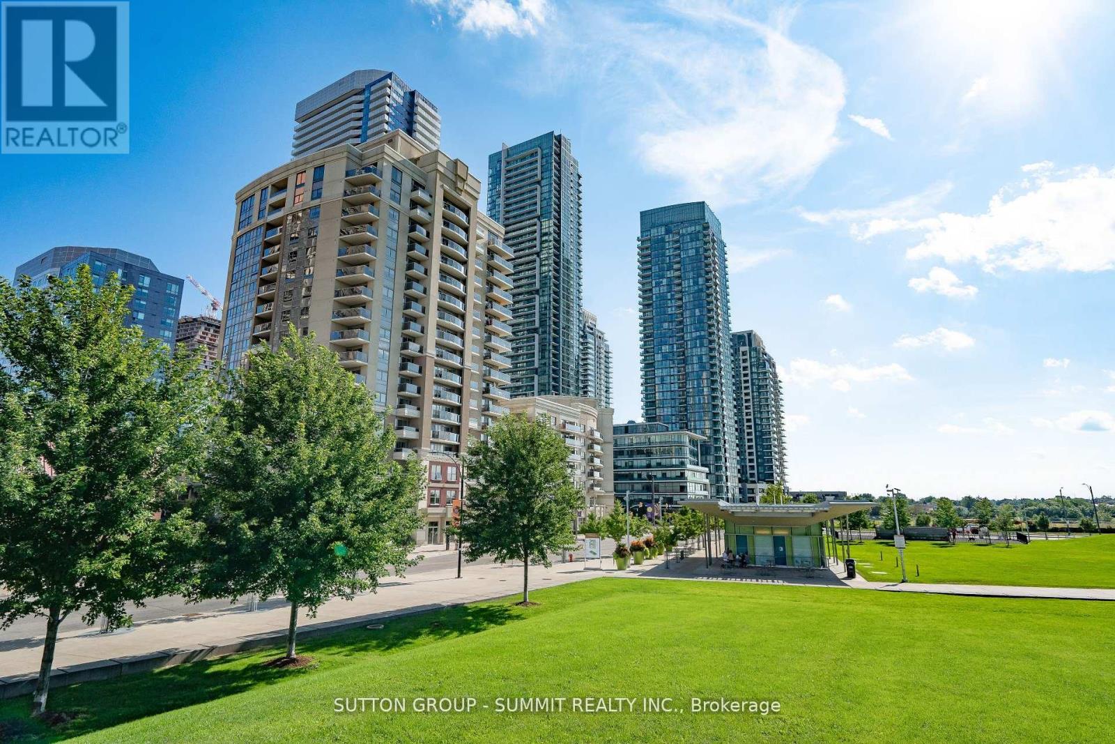 107 - 350 Princess Royal Drive, Mississauga, Ontario  L5B 4N1 - Photo 2 - W12564336