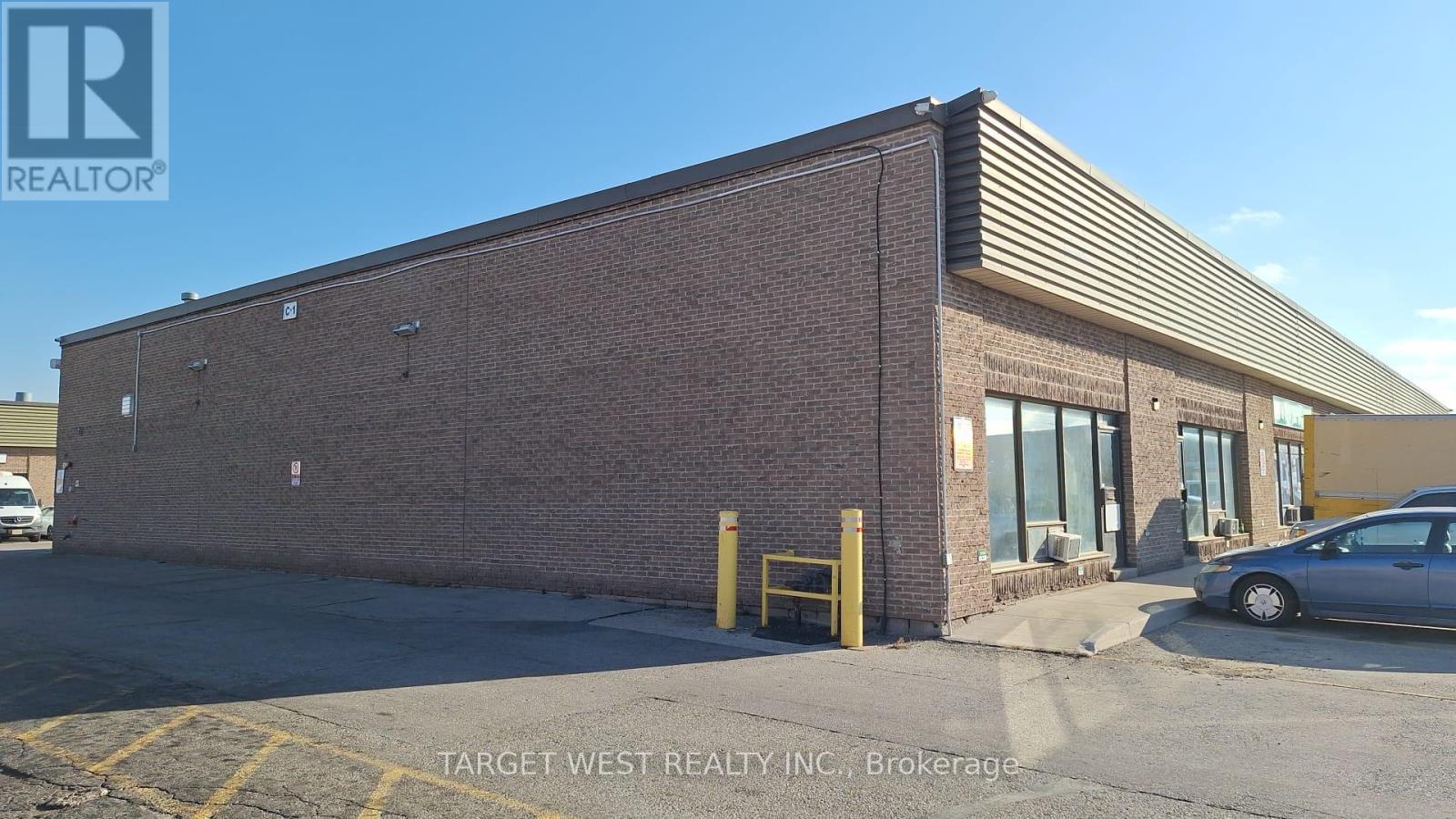 C2 - 7171 Torbram Road, Mississauga, Ontario  L4T 3W4 - Photo 3 - W12564340