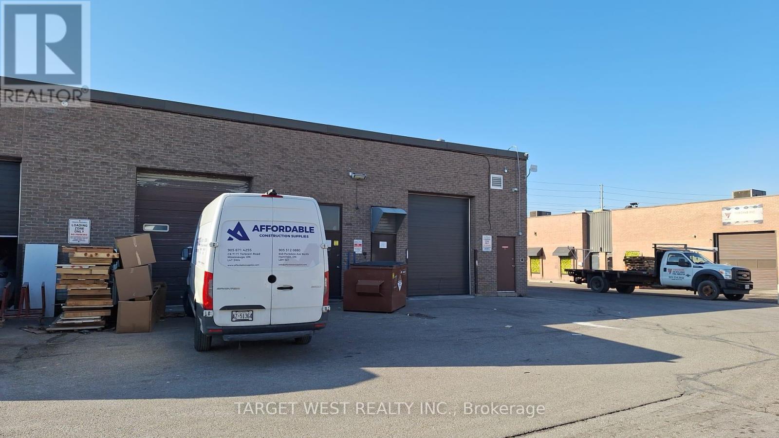 C2 - 7171 Torbram Road, Mississauga, Ontario  L4T 3W4 - Photo 5 - W12564340