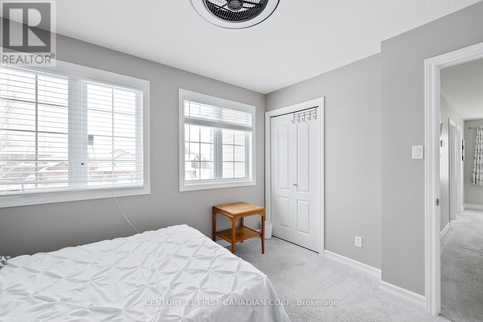 1185 Smithson Court, London North, Ontario  N5X 4P1 - Photo 12 - X12358537