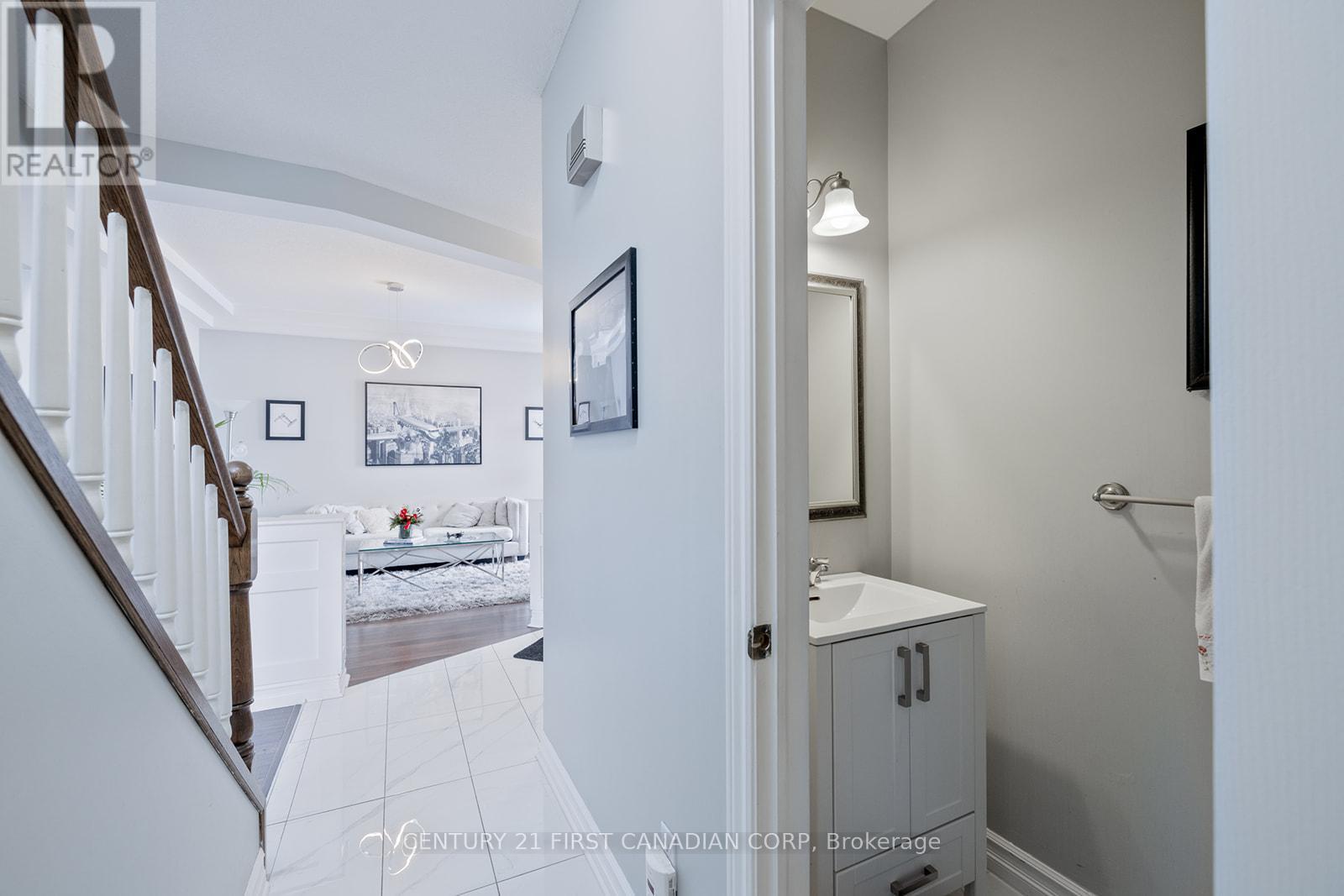 1185 Smithson Court, London North, Ontario  N5X 4P1 - Photo 8 - X12358537