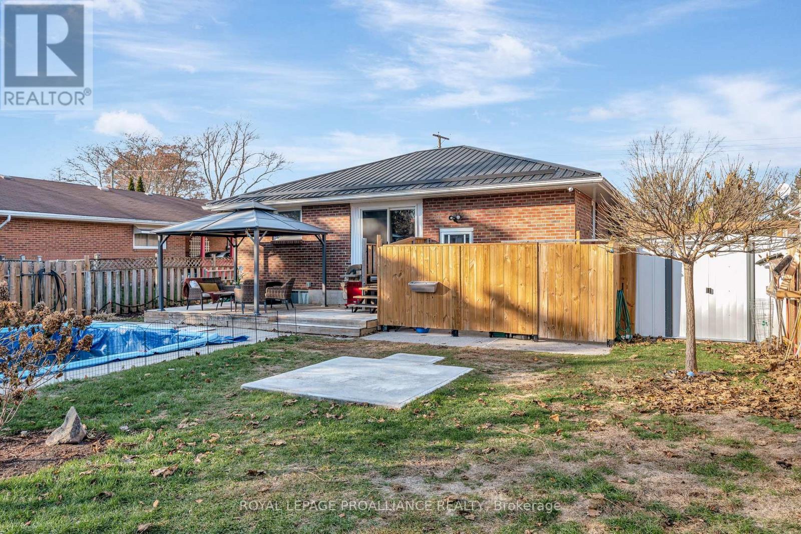 81 Crestview Avenue, Belleville, Ontario K8N 1W6 - Photo 35 - X12564372