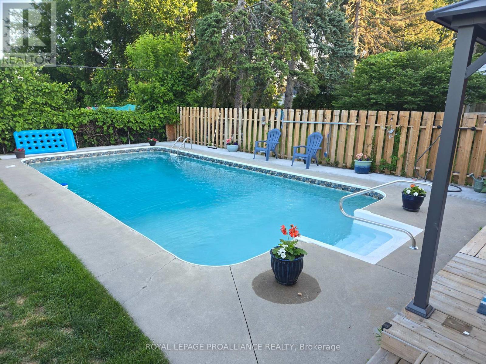 81 Crestview Avenue, Belleville, Ontario K8N 1W6 - Photo 40 - X12564372