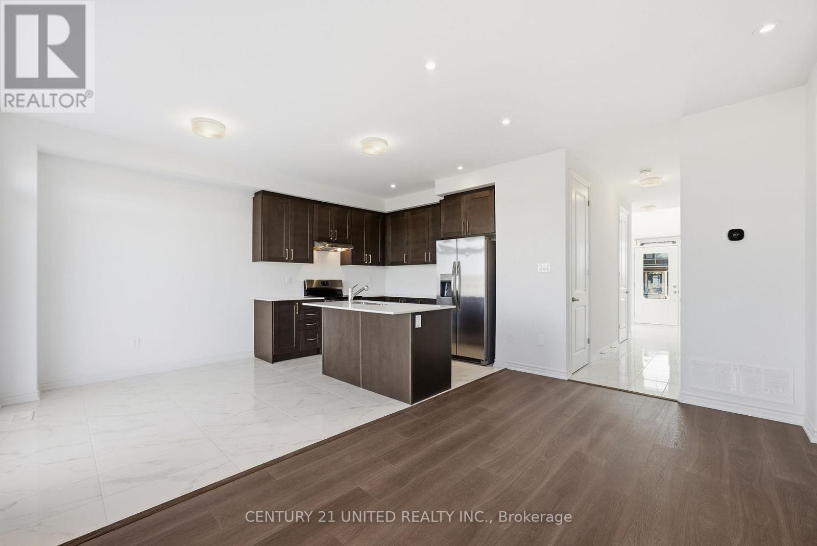 132 Sanderson Drive, Kawartha Lakes, Ontario K9V 0S7 - Photo 14 - X12564488