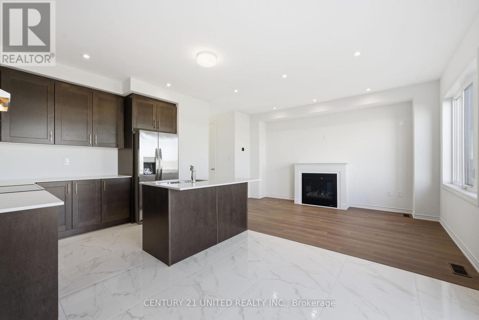 132 Sanderson Drive, Kawartha Lakes, Ontario K9V 0S7 - Photo 21 - X12564488