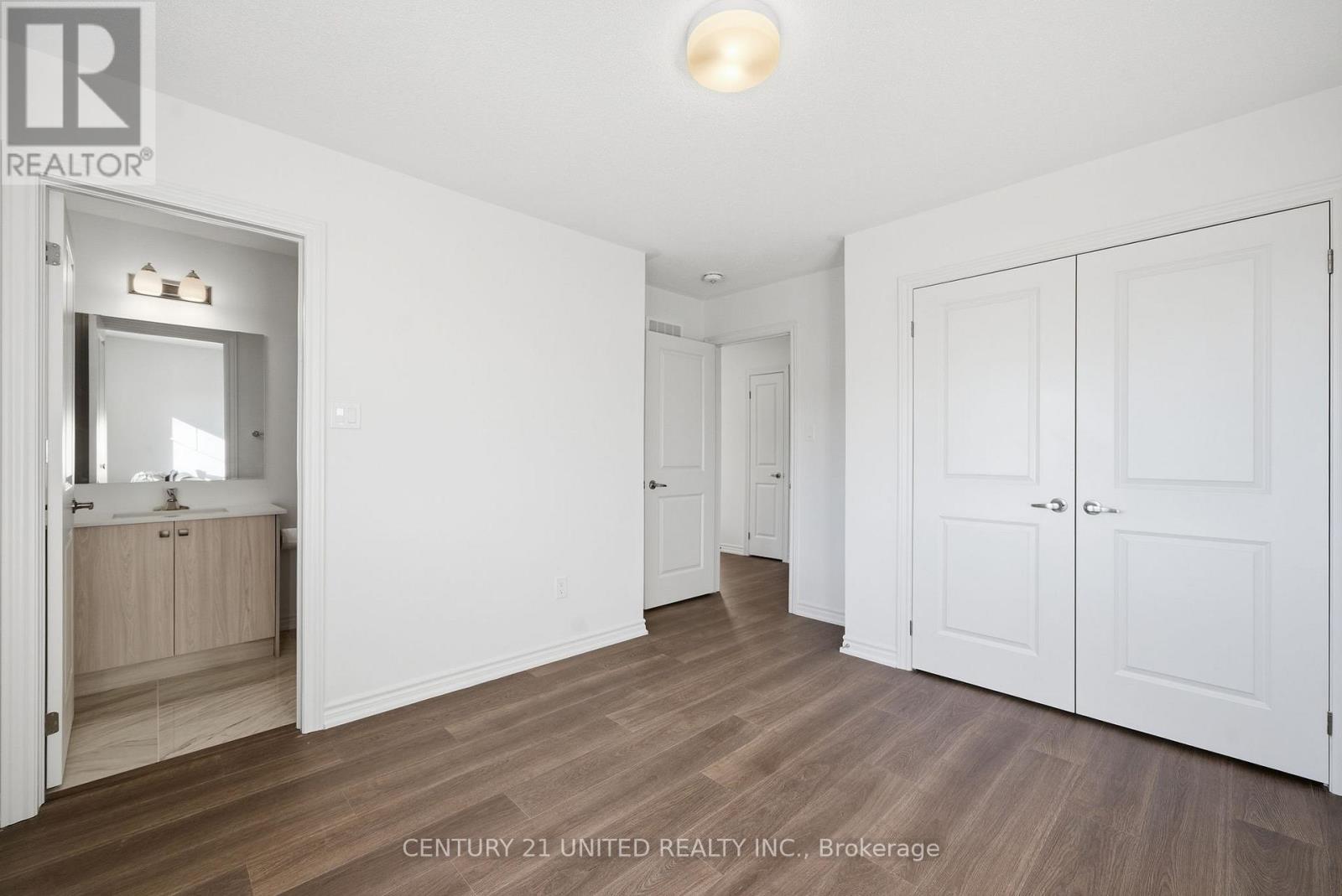 132 Sanderson Drive, Kawartha Lakes, Ontario K9V 0S7 - Photo 30 - X12564488