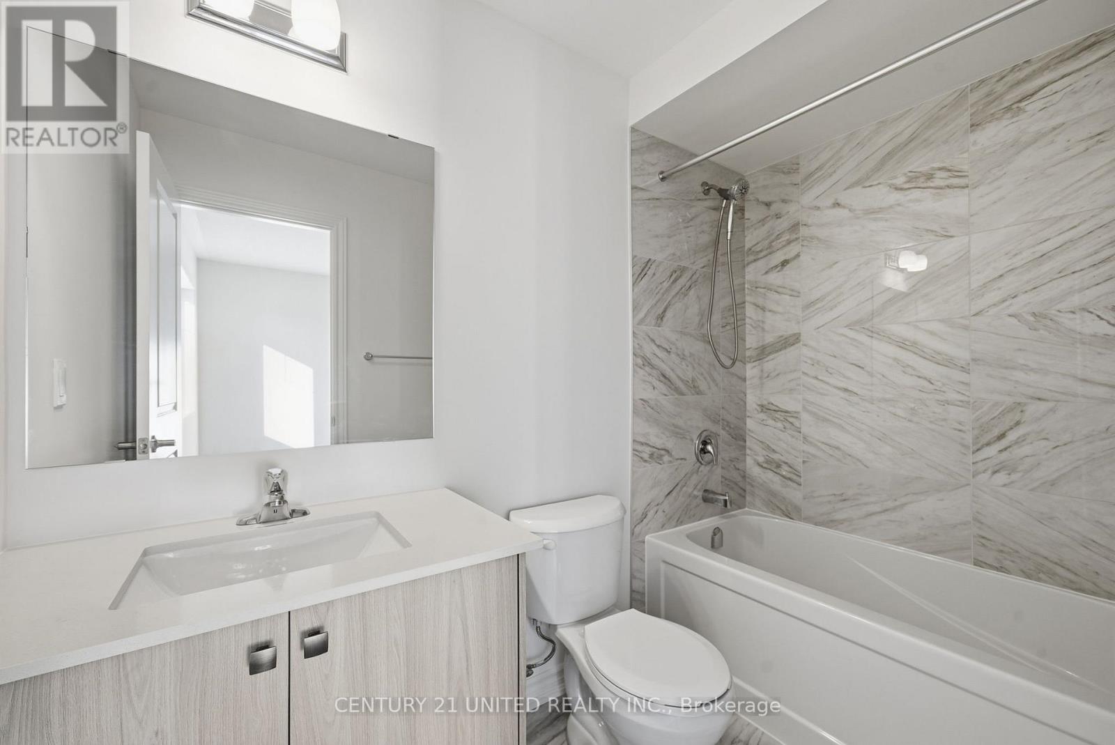 132 Sanderson Drive, Kawartha Lakes, Ontario K9V 0S7 - Photo 31 - X12564488