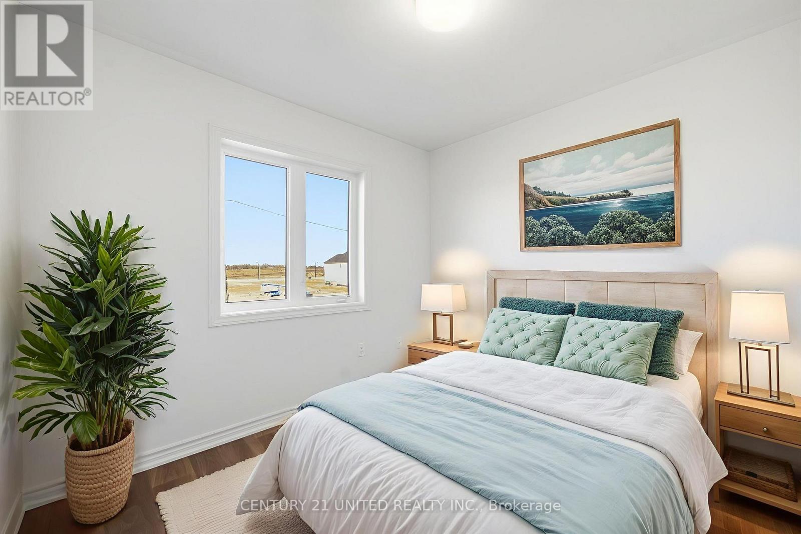 132 Sanderson Drive, Kawartha Lakes, Ontario K9V 0S7 - Photo 35 - X12564488