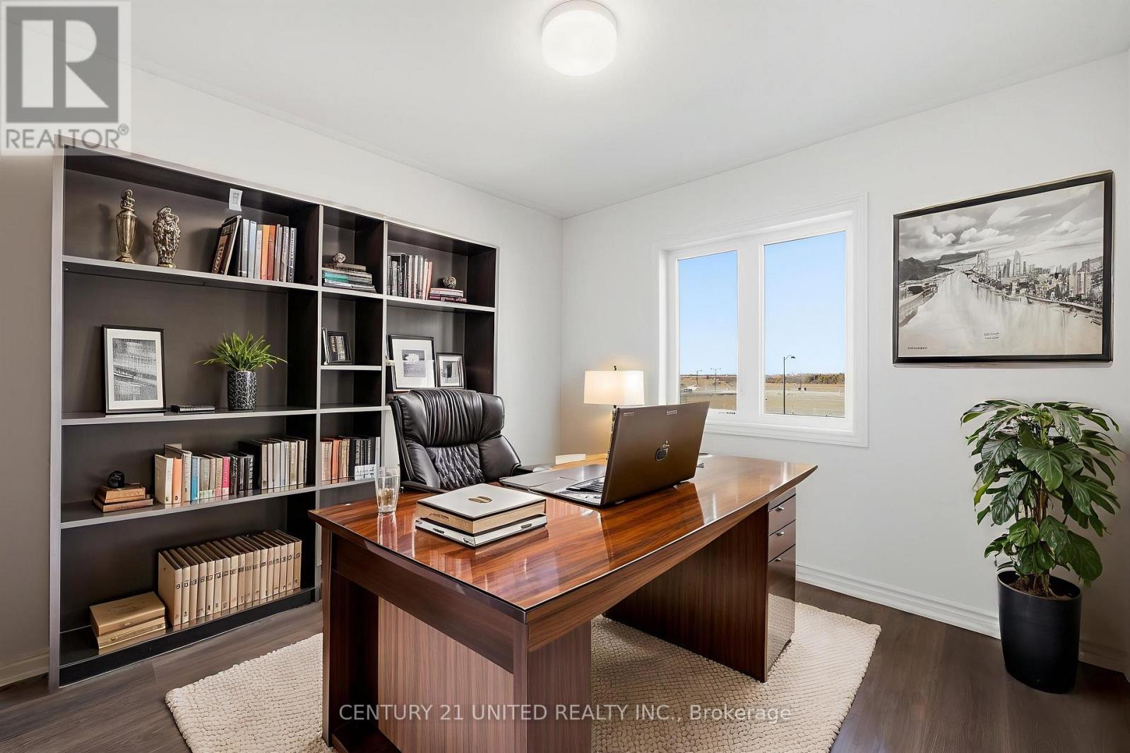 132 Sanderson Drive, Kawartha Lakes, Ontario K9V 0S7 - Photo 41 - X12564488