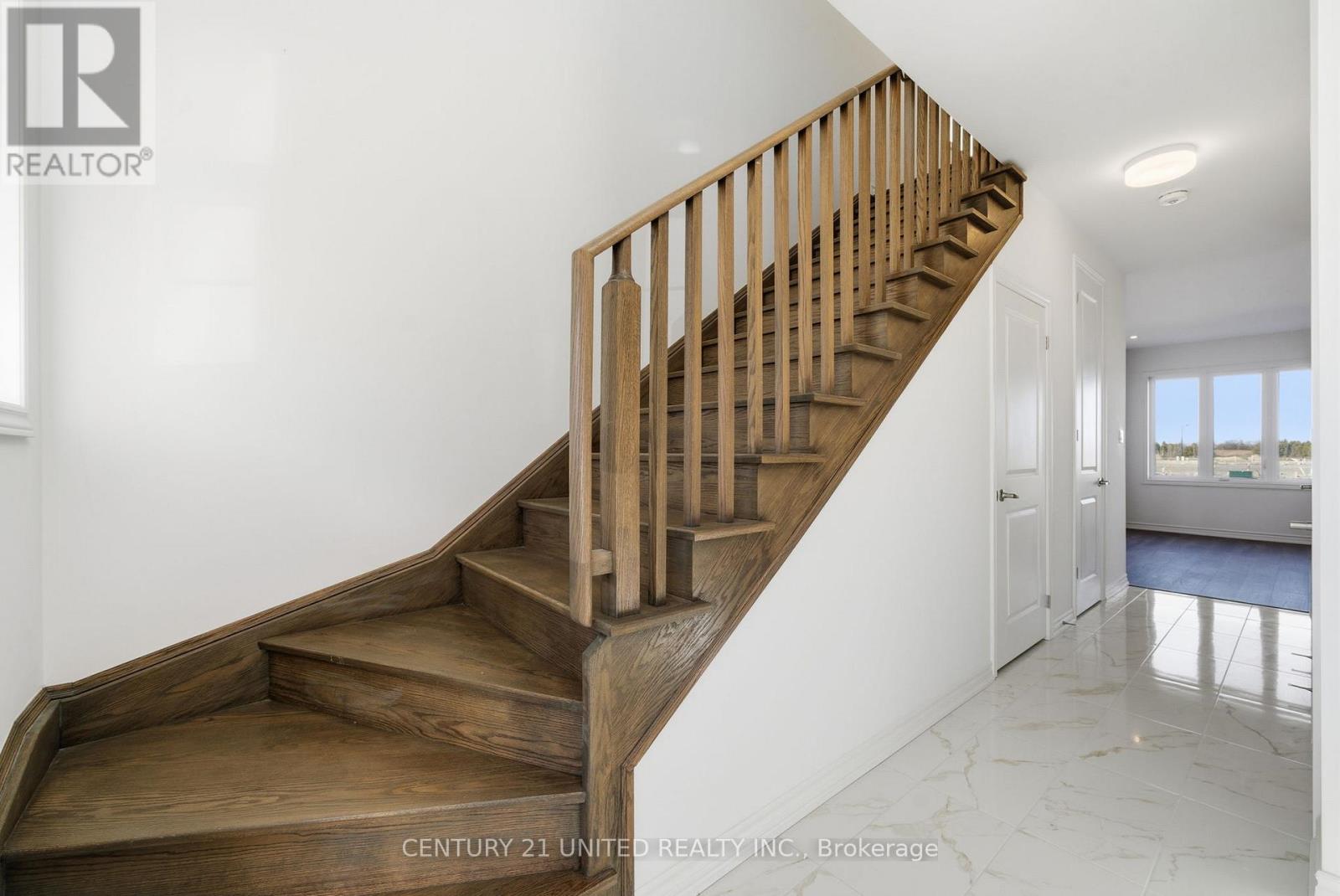 132 Sanderson Drive, Kawartha Lakes, Ontario K9V 0S7 - Photo 7 - X12564488